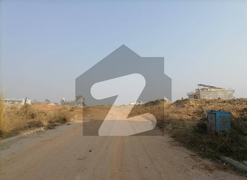 8 Marla Residential Plot In FECHS Of Islamabad Is Available For Sale