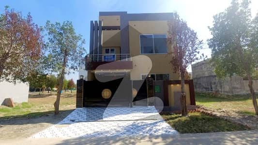 Spacious Prime Location 5 Marla House Available For sale In Low Cost - Block G