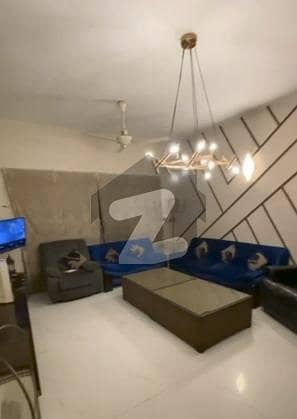 فیصل ویلی فیصل آباد میں 5 کمروں کا 18 مرلہ مکان 6.0 کروڑ میں برائے فروخت۔
