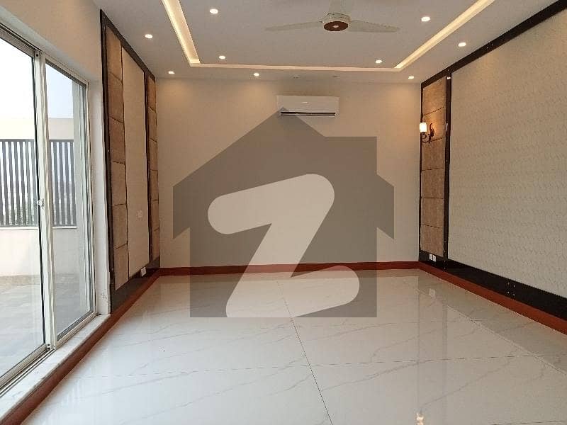 1 Kanal Brand New Upper Portion For Rent In Dha Phase 8 Broadway
