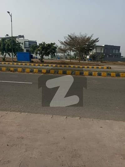 10 Marla Residential Plot Block N At Prime Location In Ex Air Avenue Phase 8