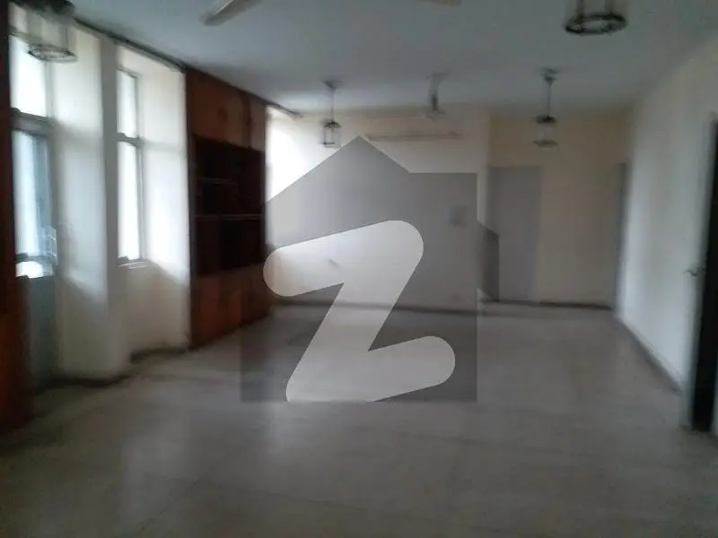 Askari 2 First Floor Flat Available For Rent