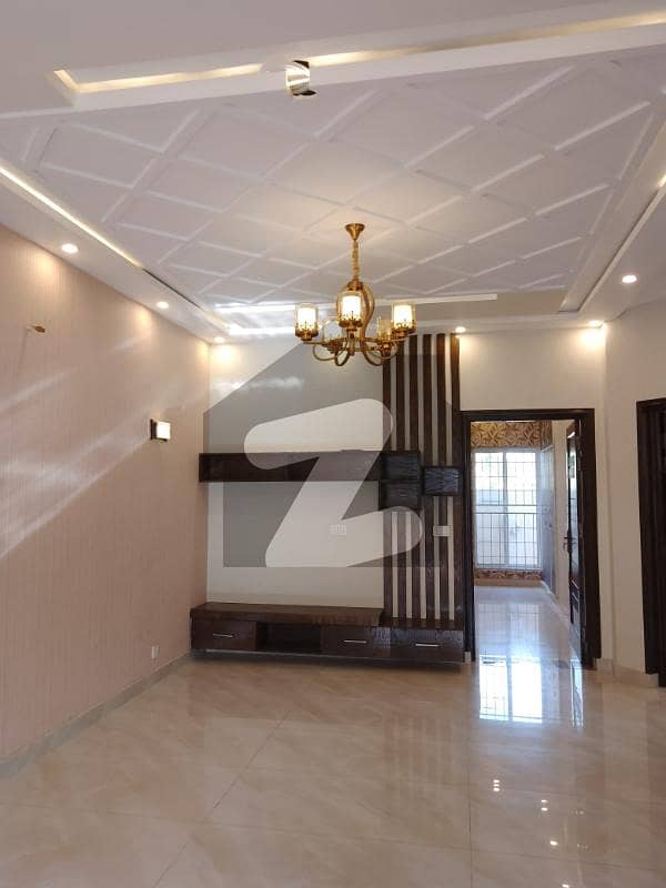 BRAND NEW 8 MARLA HOUSE FOR SALE BAHRIA ORCHARD LAHORE