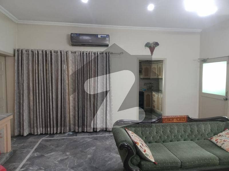 5 BED HOUSE FOR SALE IN MUSTAFA TOWN LAHORE