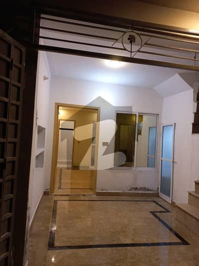 2 MARLA TRIPLE STORY HOUSE FOR SALE IN GREEN TOWN MAIN MARKET ROAD