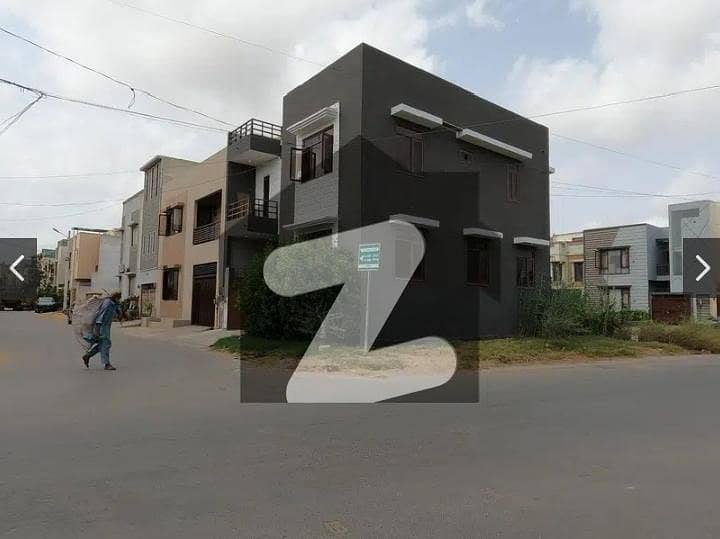 "Your Dream Home Awaits: 120 Sq. Yd Bungalow For Sale"
