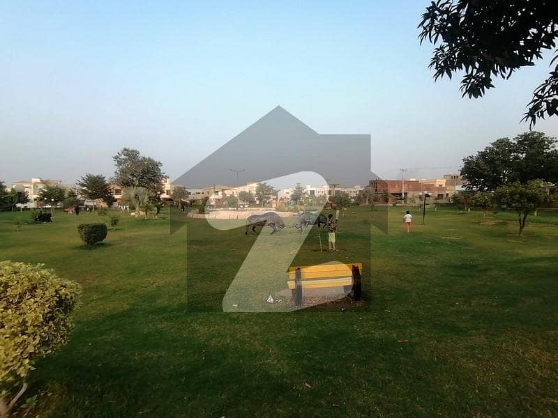 5 Marla Residential Plot Available For Sale At Outstanding Location