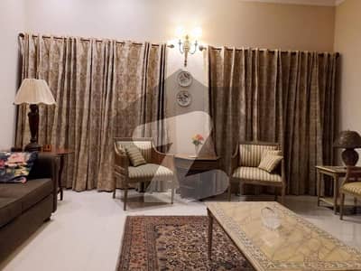 ڈی ایچ اے فیز 6 ڈیفنس (ڈی ایچ اے),لاہور میں 4 کمروں کا 10 مرلہ مکان 1.7 لاکھ میں کرایہ پر دستیاب ہے۔