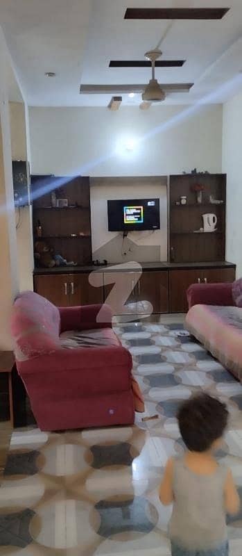 پی سی ایس آئی آر سٹاف کالونی لاہور میں 2 کمروں کا 10 مرلہ زیریں پورشن 47.0 ہزار میں کرایہ پر دستیاب ہے۔