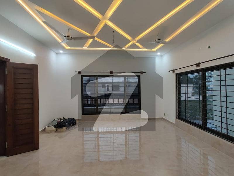1 Kanal Full House Available For Rent In Sector E DHA Phase 2 Islamabad