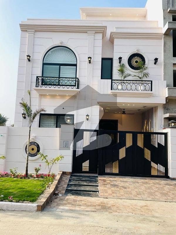5 Marla House In Stunning Citi Housing Society Is Available For sale