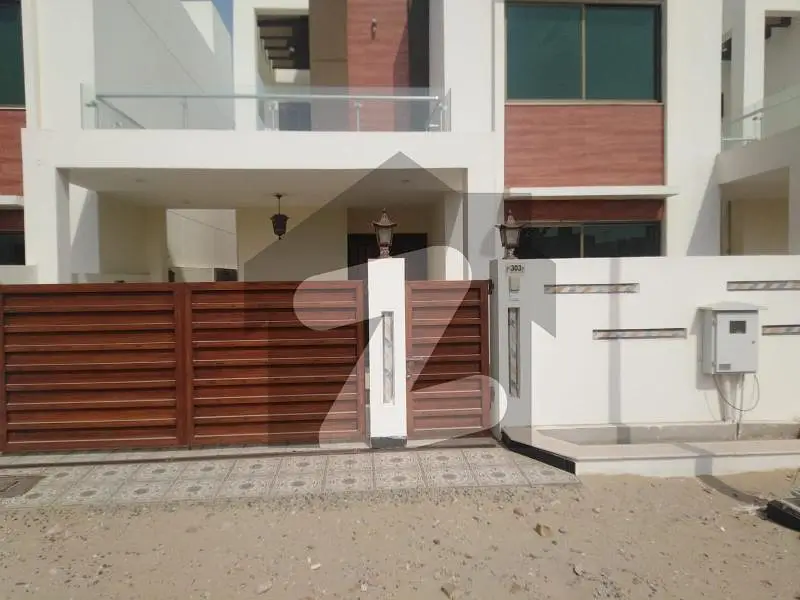 DHA Defence - Villa Community 9 Marla House Up For sale
