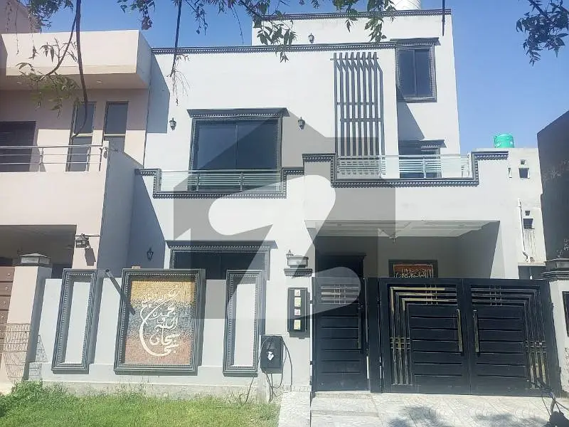7 Marla Brand New Lavish House For Sale At Lake City Lahore