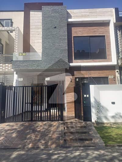 7 Marla Brand New House For Sale At Affordable Price And Direct Meeting With Owner
