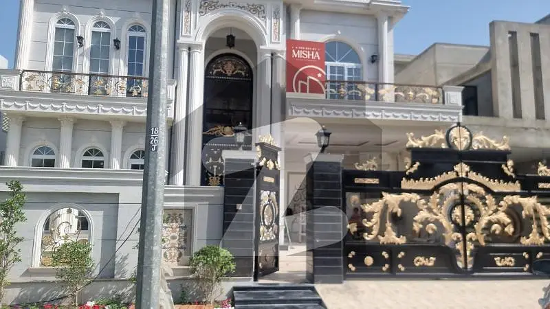 Super Design 1 Kanal Beautiful Luxury House Is Available For Sale In DHA Phase 5