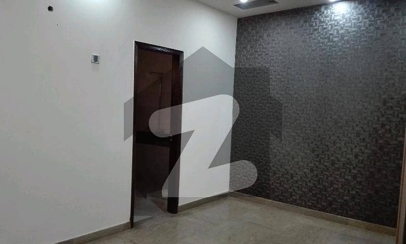 سمن زار کالونی لاہور میں 3 کمروں کا 4 مرلہ مکان 37.0 ہزار میں کرایہ پر دستیاب ہے۔