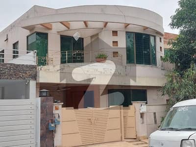 9 Marla House Available For Sale In DHA Phase'2 Lahore