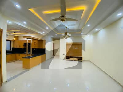 850 sq. luxury apartment