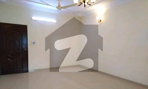 Commercial Independent House Available for Rent at Gulshan e iqbal block 13d1