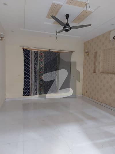پی جی ای سی ایچ ایس فیز 2 پنجاب گورنمنٹ ایمپلائیز سوسائٹی,لاہور میں 3 کمروں کا 10 مرلہ بالائی پورشن 55.0 ہزار میں کرایہ پر دستیاب ہے۔ پی جی ای سی ایچ ایس فیز 2 پنجاب گورنمنٹ ایمپلائیز سوسائٹی,لاہور میں 3 کمروں کا 10 مرلہ بالائی پورشن 55.0 ہزار میں کرایہ پر دستیاب ہے۔