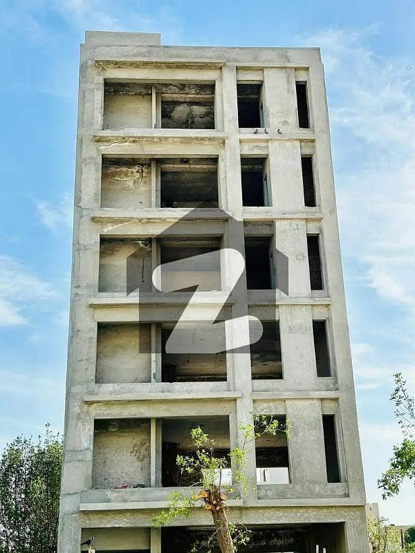GREY STRUCTURE 7 STOREY COMMMERCIAL PLAZA FOR SALE