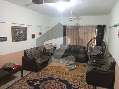 In Gulistan-E-Jauhar Block 13 Flat Sized 1650 Square Feet For Sale