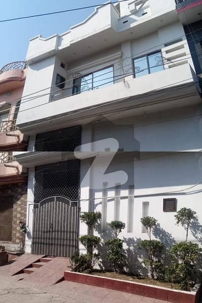 This Is Your Chance To Buy House In Gulistan Colony No 1 Gulistan Colony No 1