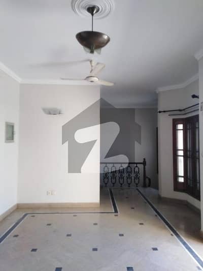 Sial Estate Offer 10 Marla Upper Portion For Rent In Phase 4 Separate Entrance Outclassed Location Near Gold Crist Near School Near Market Near Hospital Near Shopping Mall