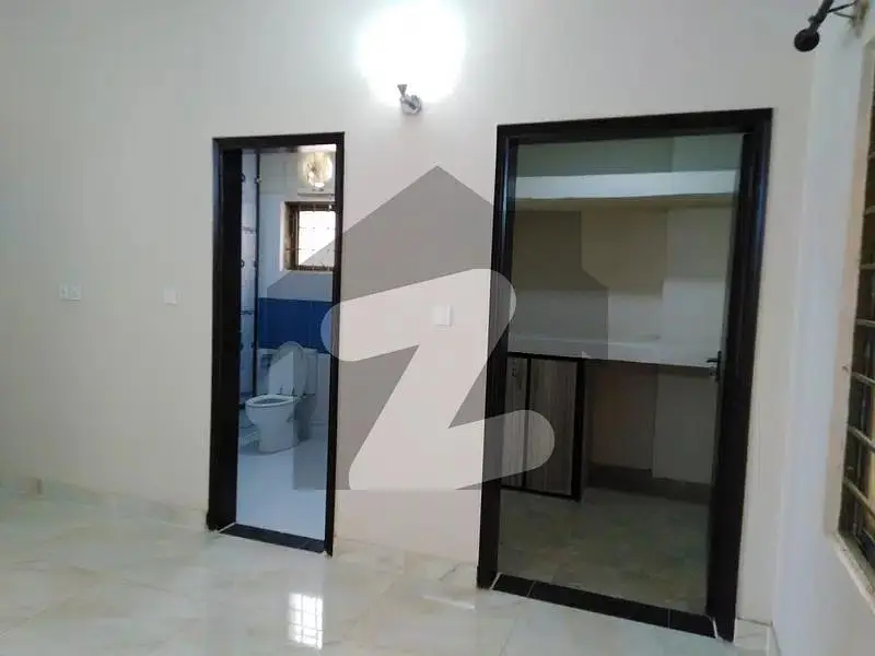 Affordable Flat Available For sale In Askari 5 - Sector E