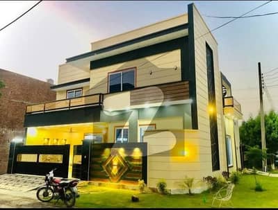 A Nicely Build 7.5-Marla Double Storey And Corner House with 2 Car Porch Available for Sale in Beautiful Wapda Town