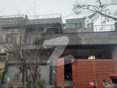 10 marla upper portion for rent with gas