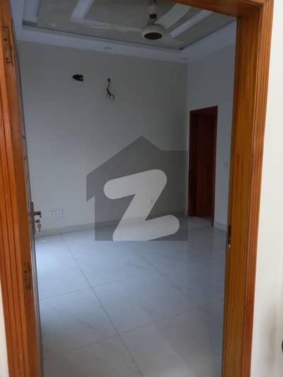 10 Marla Upper Portion For Rent Lahore