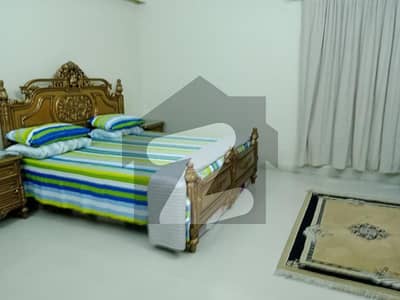 ای ایم ای سوسائٹی ۔ بلاک ڈی ای ایم ای سوسائٹی,لاہور میں 5 کمروں کا 1 کنال مکان 7.48 کروڑ میں برائے فروخت۔