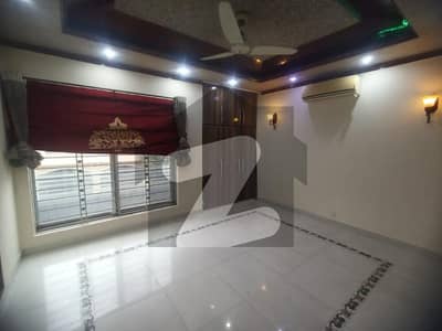 DHA Phase 5-6 Opposite Jammo Stop 1 Kanal Luxury House Fore Rent Lahore