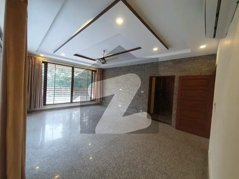 FOR RENT F_7 Sector Luxury Almost Brand New Triple Storey House with 4 Kanal Extra Beautiful Lawn