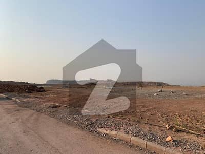 8 Marla Plot Available Park Face P. U Paid For Sale Cutting And Solid Land Plot