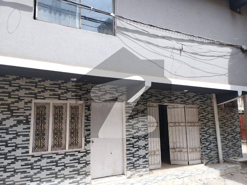 اختر کالونی جمشید ٹاؤن,کراچی میں 10 کمروں کا 4 مرلہ مکان 1.6 کروڑ میں برائے فروخت۔