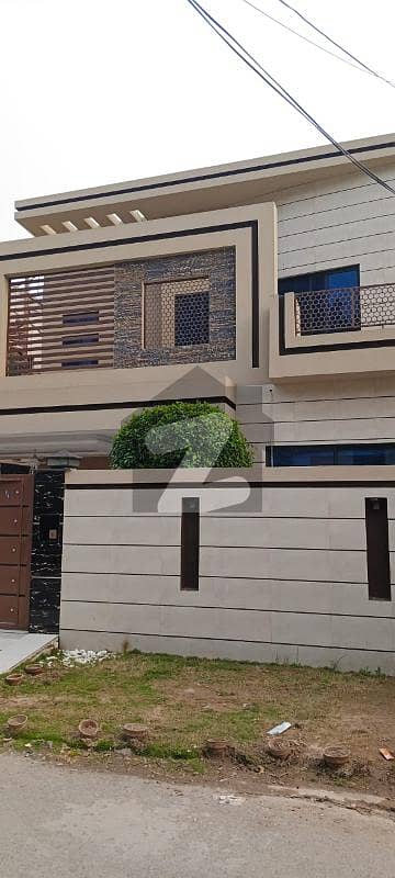 10 Marla Beautifully Designed House For Sale At Johar Town Lahore