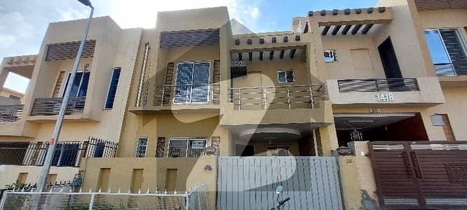 5 MARLA USED ALI BLOCK HOUSE PHASE 8 BAHRIA TOWN