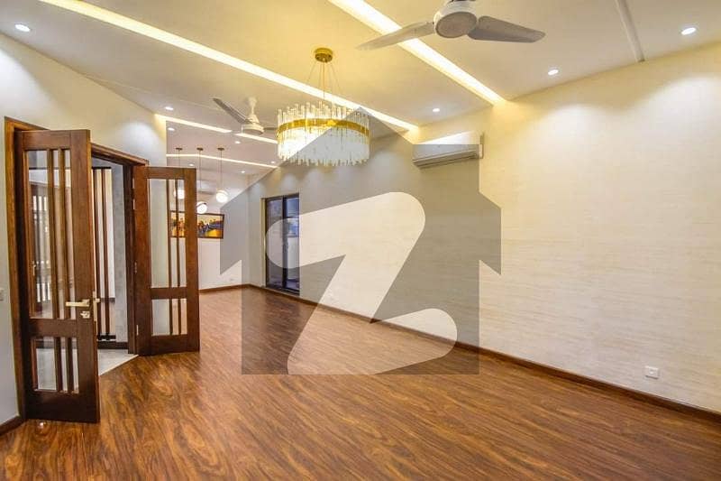 22 Marla Beautiful House Available For Sale In Dha Phase 3 Prime Location Near Park And Mosque