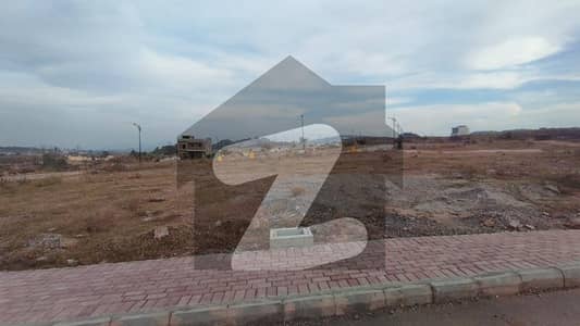 8 Marla Plot For Sale At Investor Rate