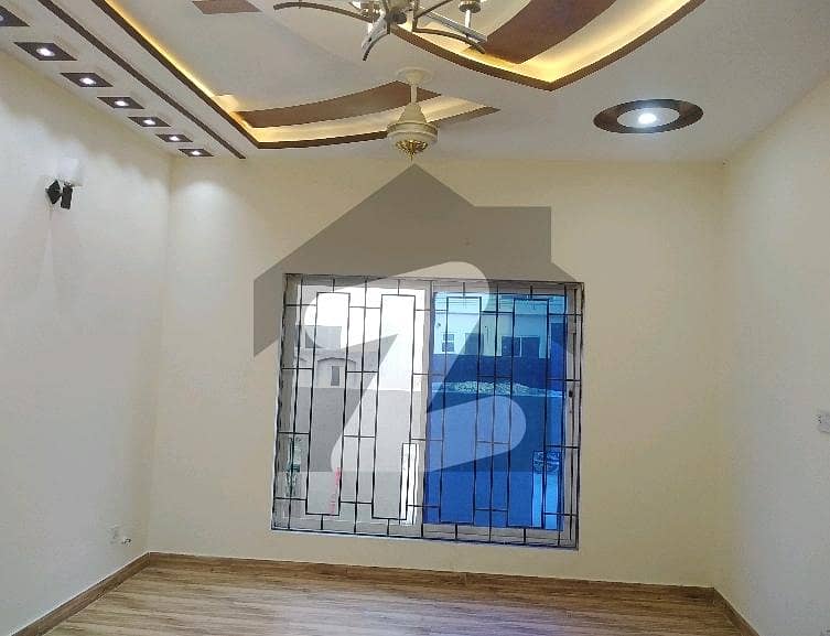 Upper Portion For Rent In Rs. 120000