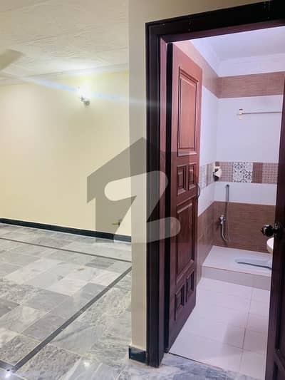 5 Marla House For Sale In F8 Hayatabad