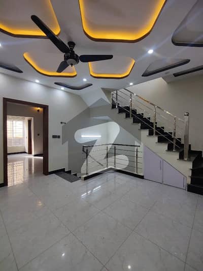 7 Marla Brand New Upper Portion Available For Rent