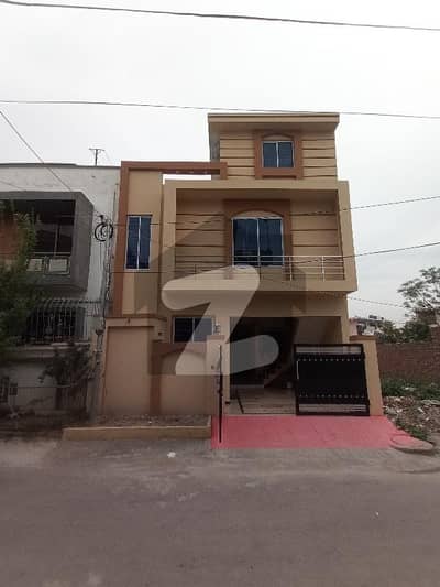 Beautifully designed 5 Marla Brand New Double Story House ARCHITECT DESIGNED HOUSE Available For sale in Airport Housing Society