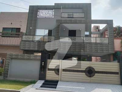 ویلینشیاء ہاؤسنگ سوسائٹی لاہور میں 5 کمروں کا 10 مرلہ مکان 4.95 کروڑ میں برائے فروخت۔