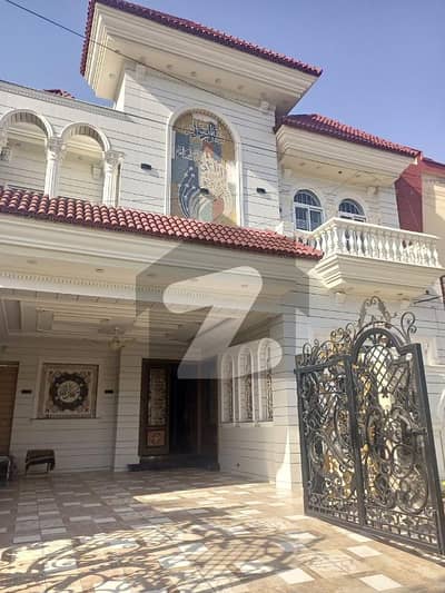 12 Marla Beautifully Designed House For Sale At Johar Town Lahore