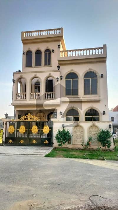 7 Marla Beautifully Designed House For Sale At Lake City Lahore