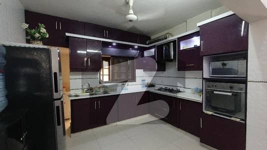 Corner 2500 Square Feet Upper Portion For Grabs In Amil Colony