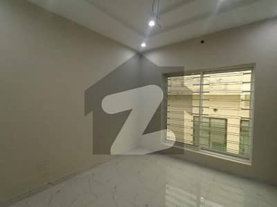 15 Marla Upper Portion For rent In Gulshan-e-Ravi - Block E Lahore In Only Rs. 75000